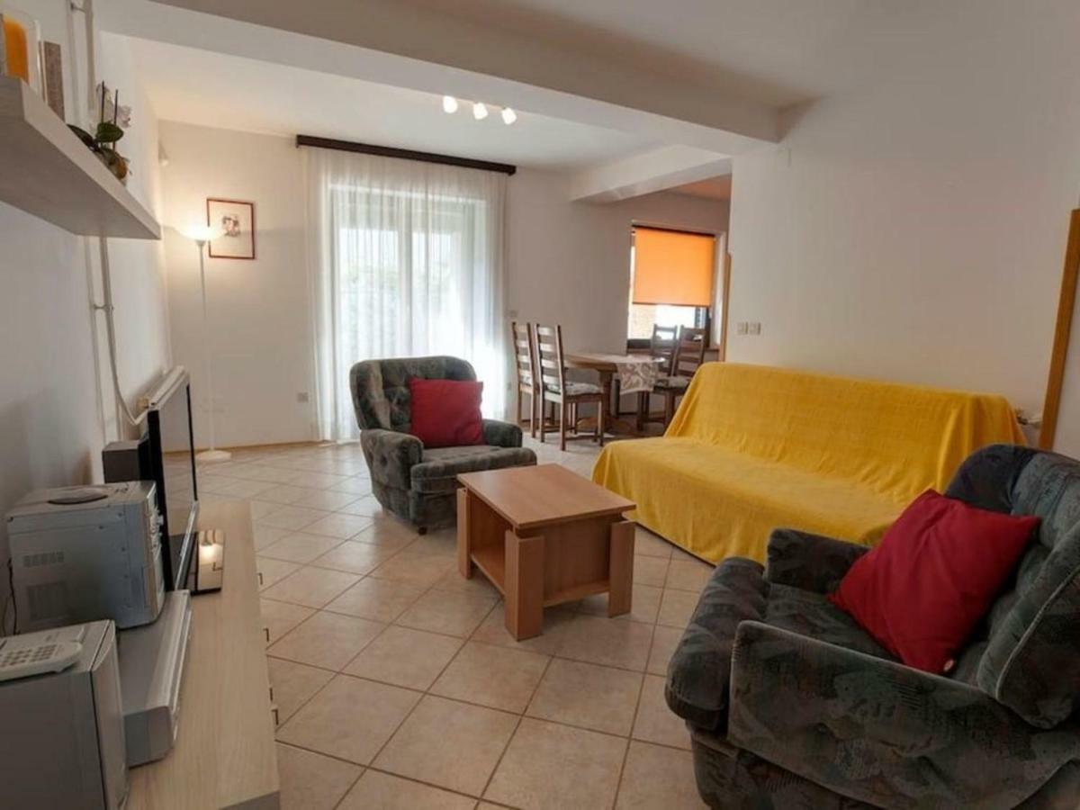 Apartments Grozdanic Fažana Dış mekan fotoğraf